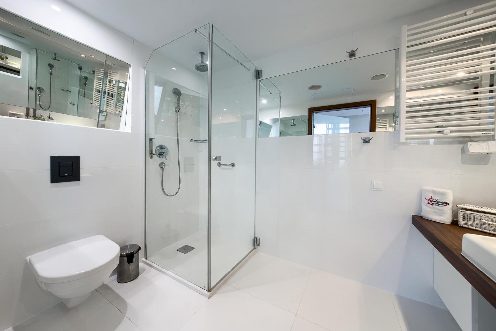 Apartamentyprzymorzu Marine***** Apartament Dwupoziomowy Z Widokiem Na Morze Kołobrzeg Eksteriør billede